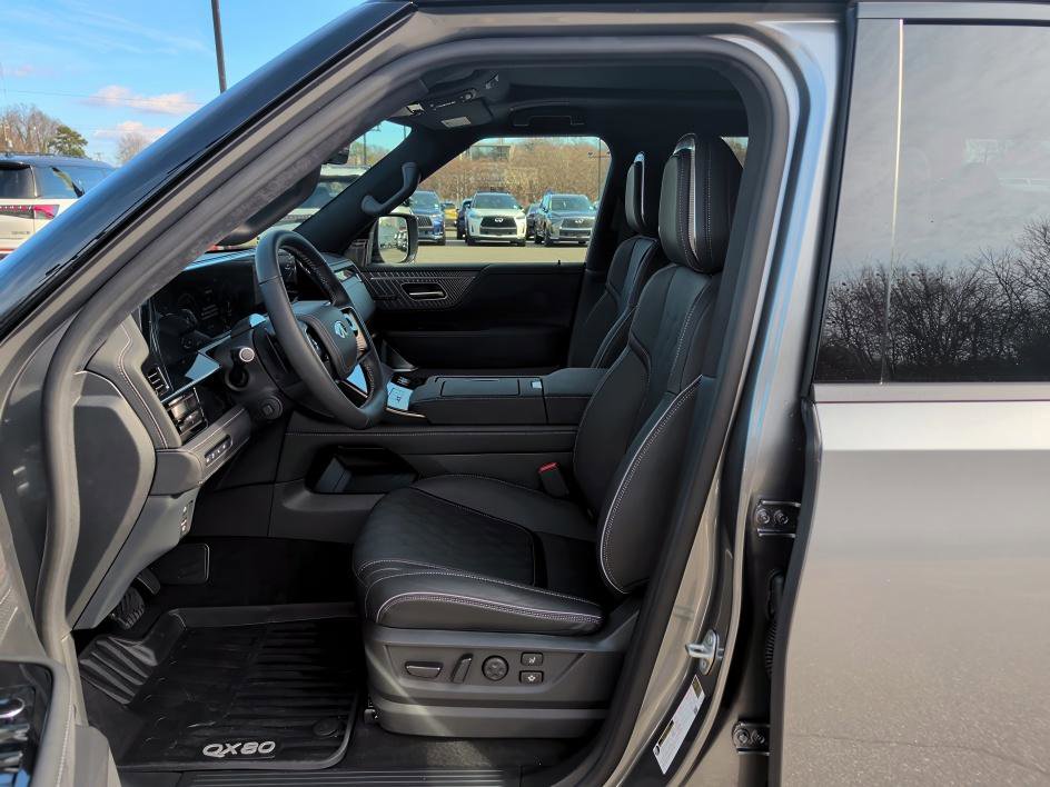 New 2026 INFINITI QX80 Autograph w/ Premium Cargo Package image 11