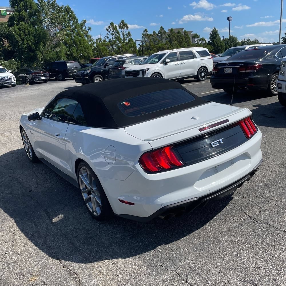 Used 2019 Ford Mustang GT Premium w/ Equipment Group 401A RWD image 4