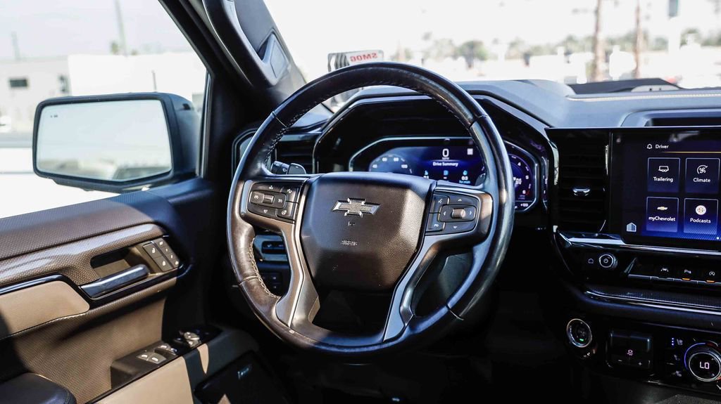 Used 2023 Chevrolet Silverado 1500 ZR2 w/ Technology Package AWD/4WD image 18