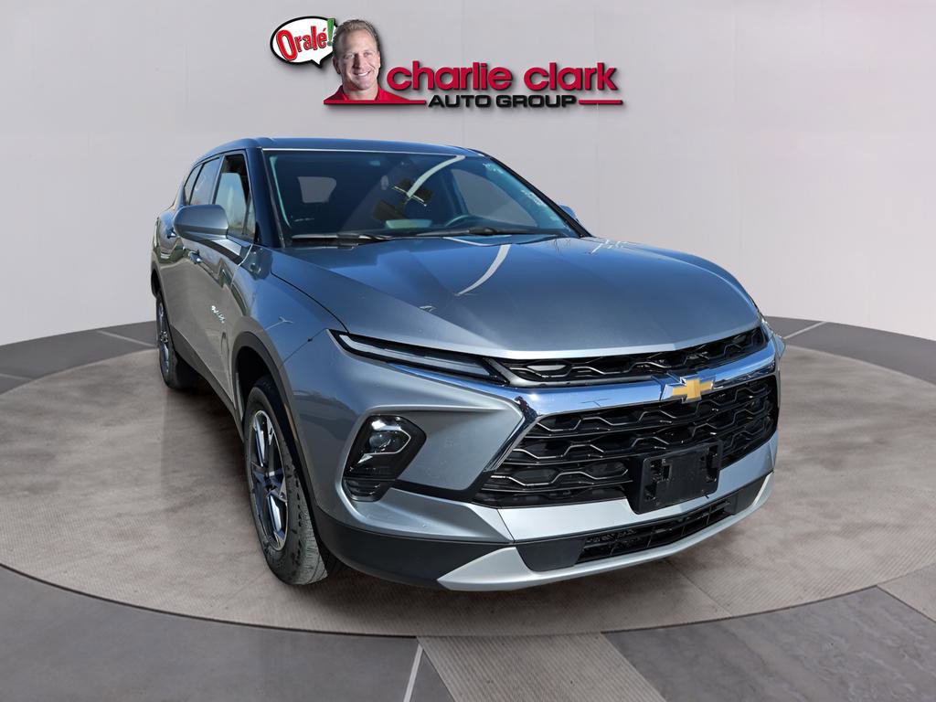 Used 2025 Chevrolet Blazer LT image 8