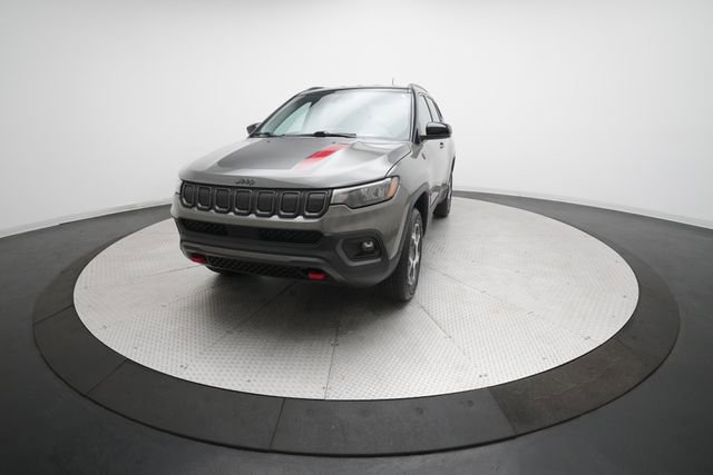Used 2022 Jeep Compass Trailhawk w/ Trailhawk Convenience Group image 12