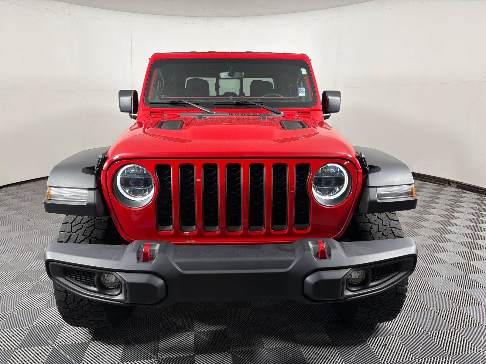 Used 2023 Jeep Gladiator Rubicon w/ LED Lighting Group AWD/4WD image 2