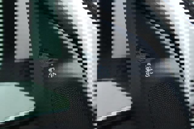 Used 2016 Volvo S60 T5 Inscription Platinum image 11