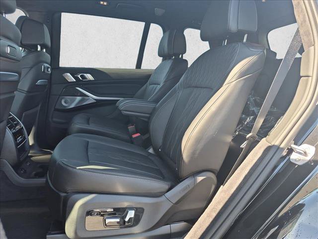 New 2027 BMW X7 M60i AWD/4WD image 16