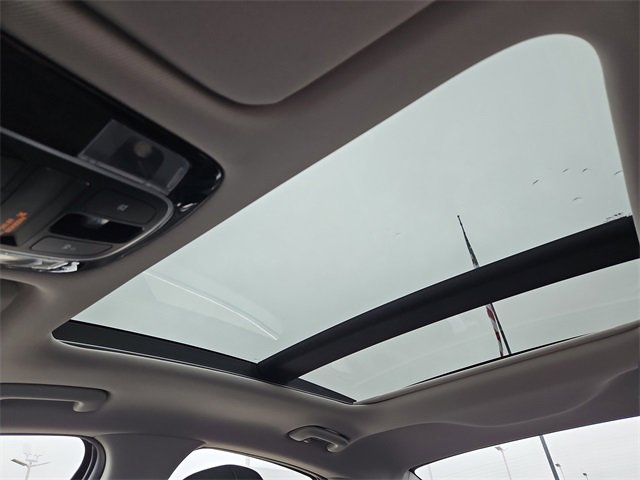 Used 2024 Hyundai Sonata SEL w/ Convenience Package image 17