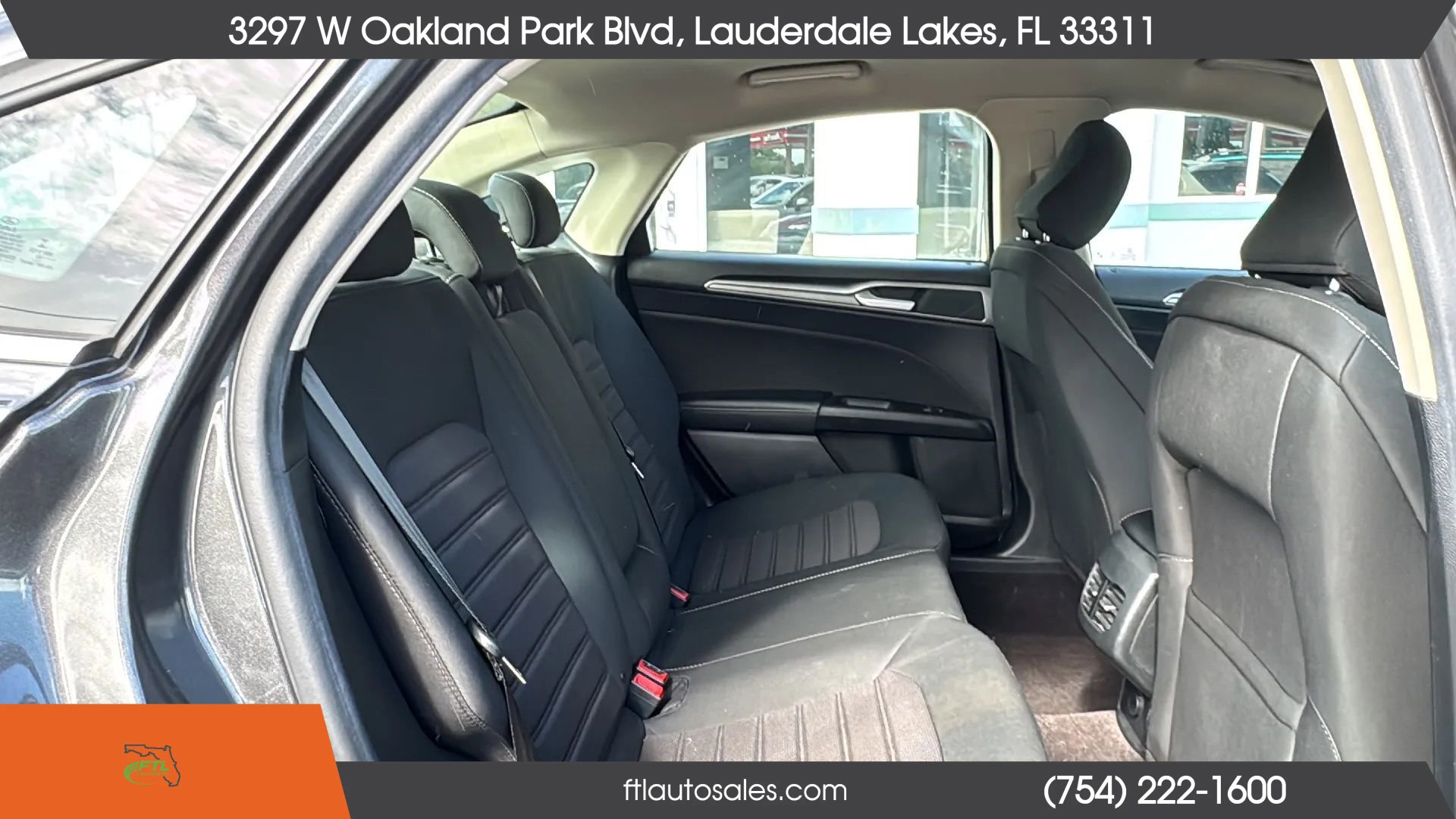 Used 2020 Ford Fusion SE image 36