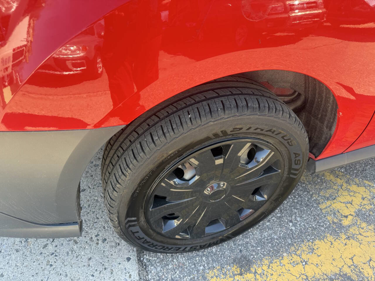 Used 2017 Ford Transit Connect XL image 16