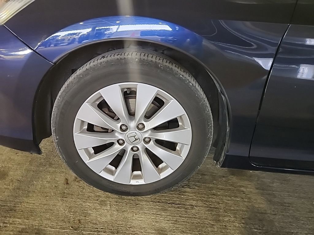 Used 2014 Honda Accord EX image 7