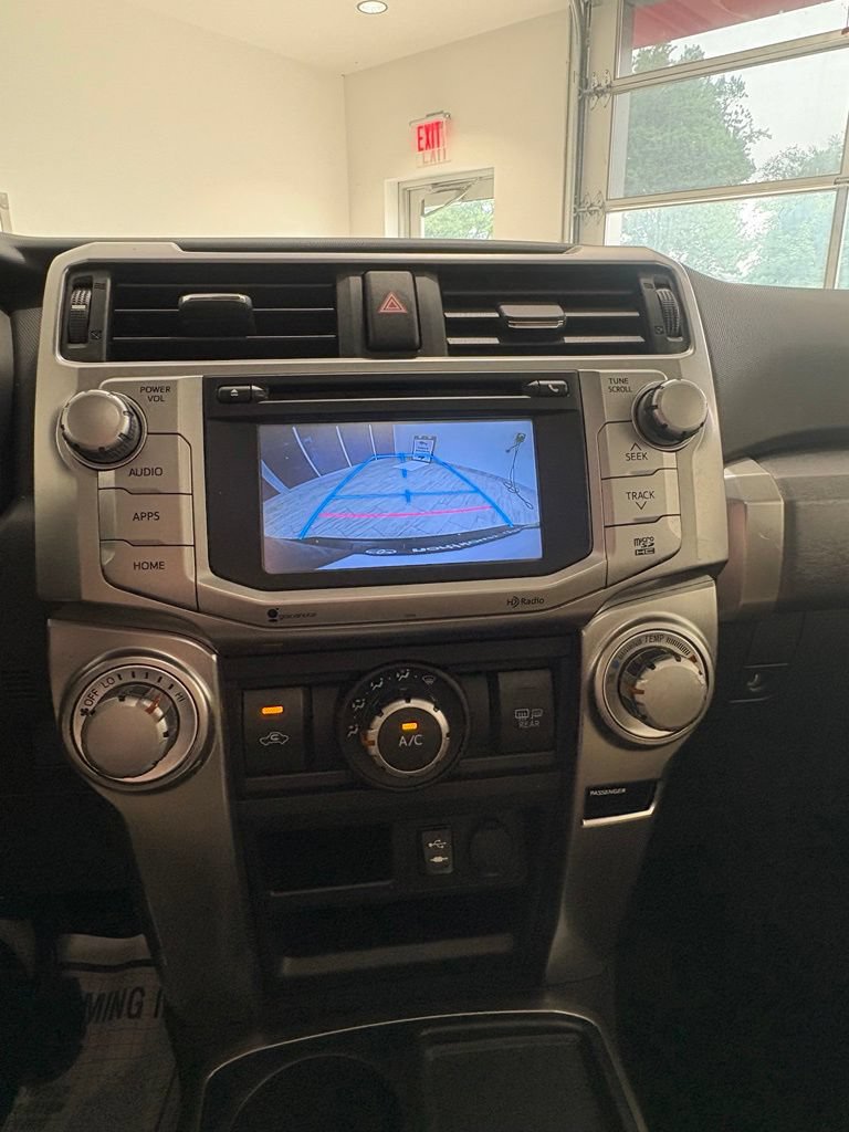 Used 2014 Toyota 4Runner SR5 Premium RWD image 27