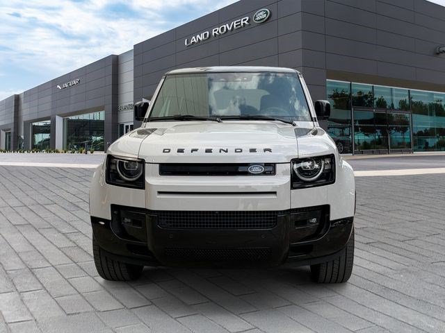 Certified 2026 Land Rover Defender 110 X-Dynamic SE AWD/4WD image 8
