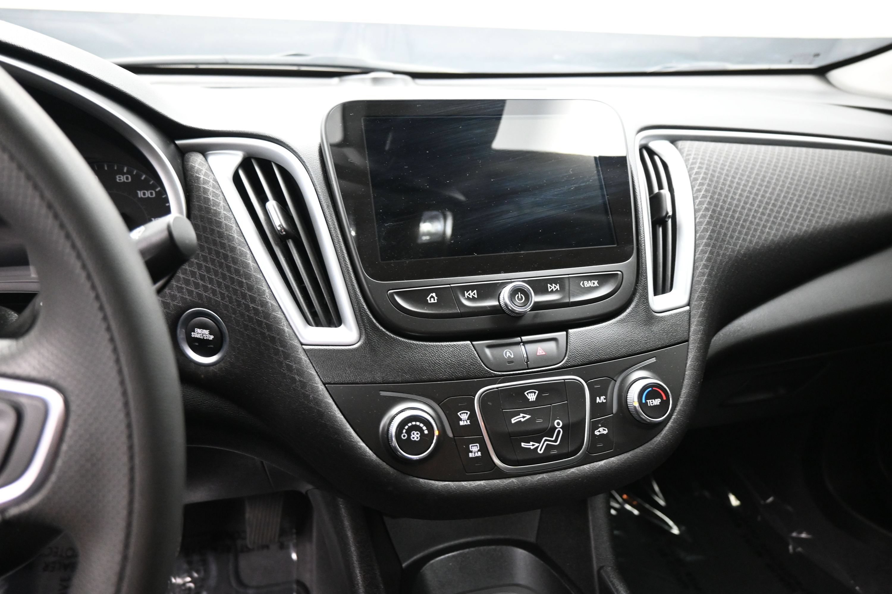 Used 2023 Chevrolet Malibu LS FWD image 15