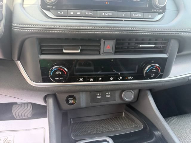 Used 2024 Nissan Rogue SV AWD/4WD image 19