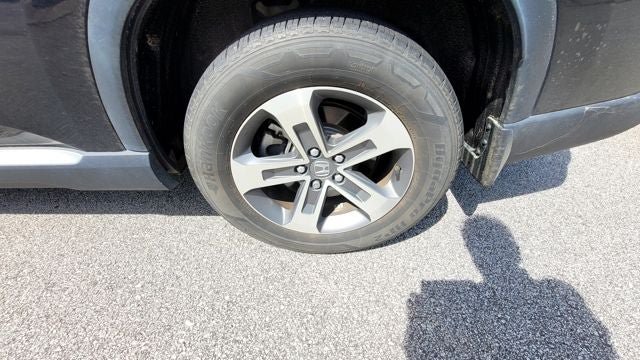 Used 2025 Honda Pilot EX-L image 8