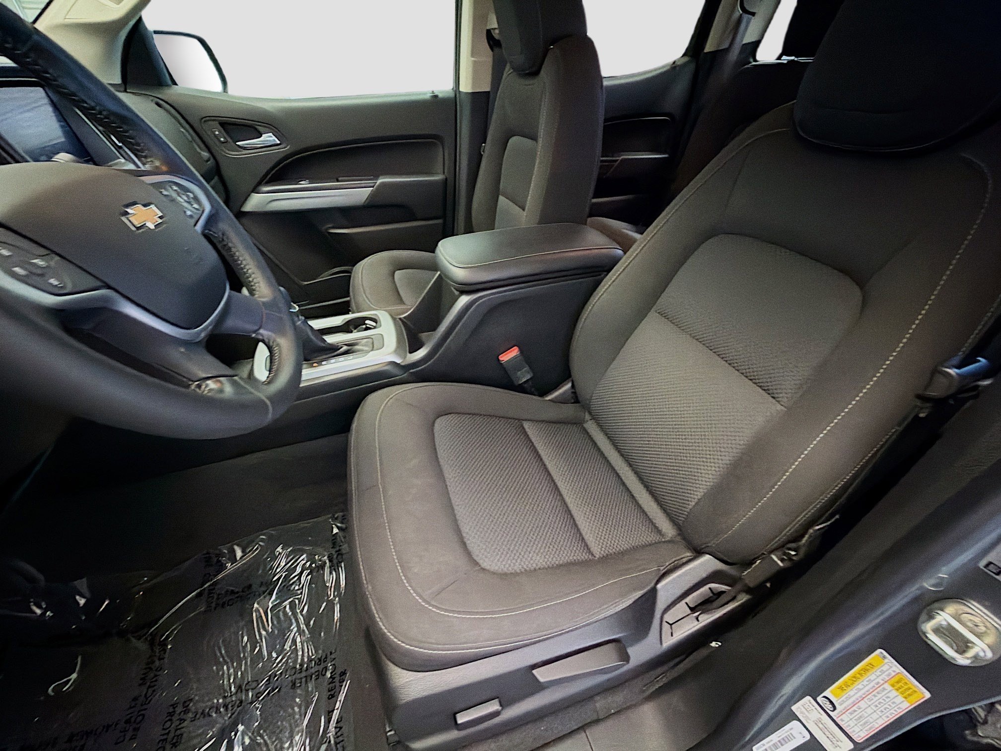 Used 2022 Chevrolet Colorado LT AWD/4WD image 11