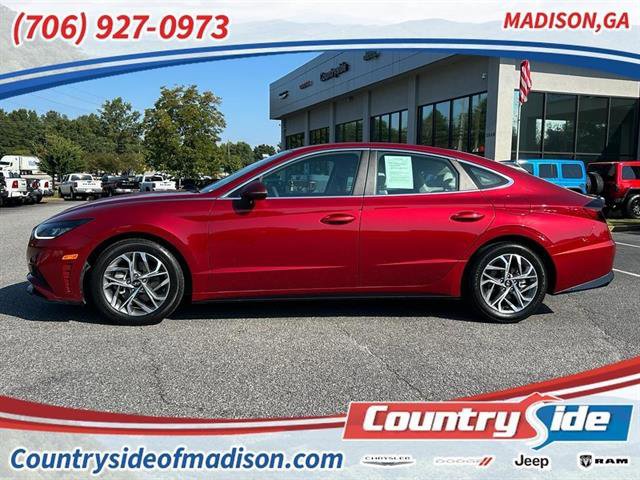 Used 2023 Hyundai Sonata SEL image 2