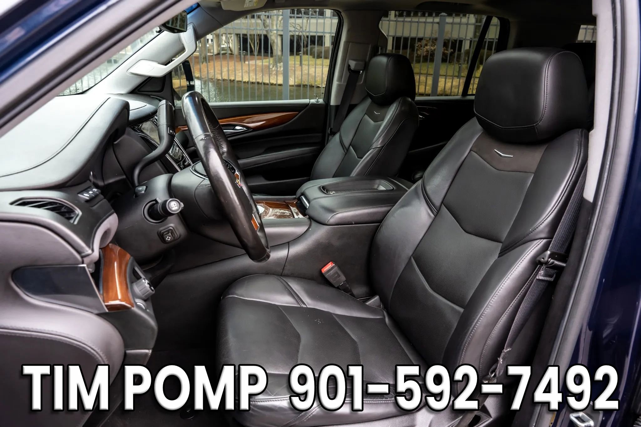 Used 2019 Cadillac Escalade Luxury image 11