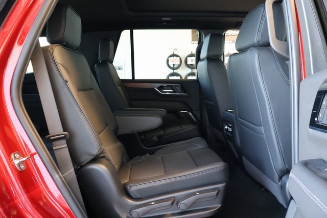 New 2026 GMC Yukon Denali w/ Sun & Power Step Package image 21