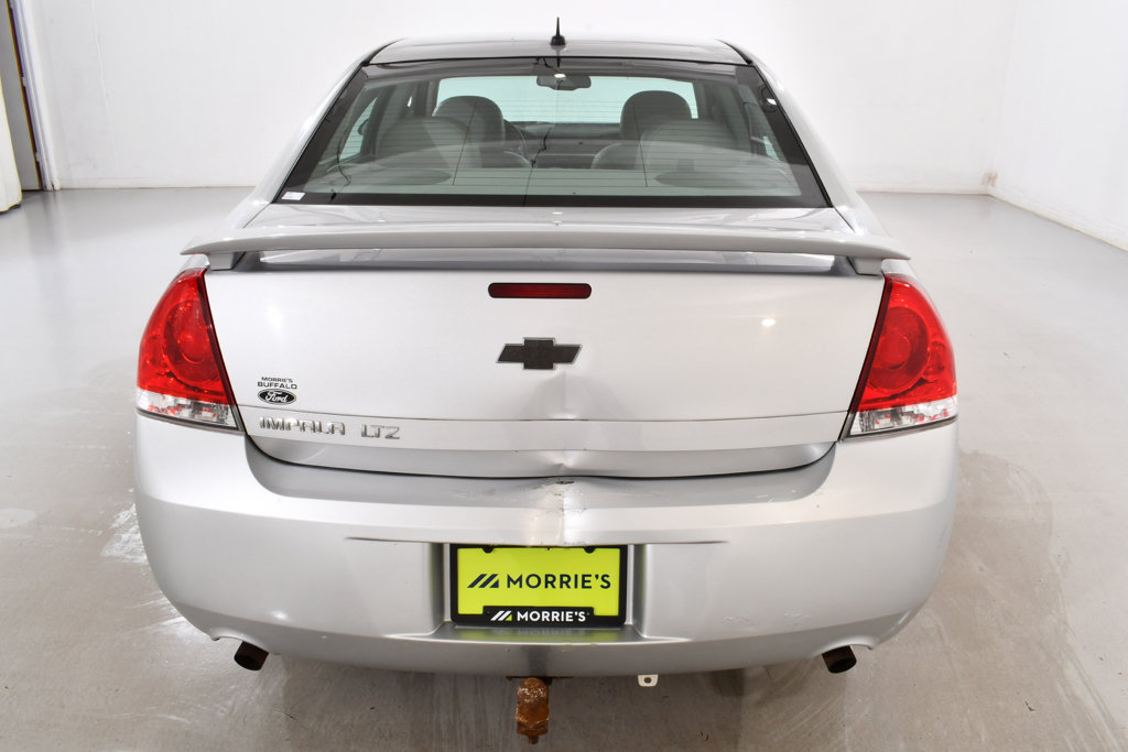 Used 2012 Chevrolet Impala LTZ FWD image 13