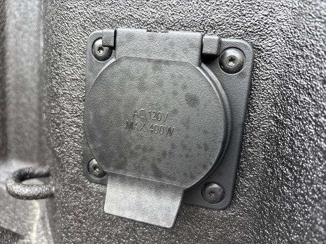 Used 2025 GMC Sierra 1500 AT4 w/ AT4 Premium Package image 22