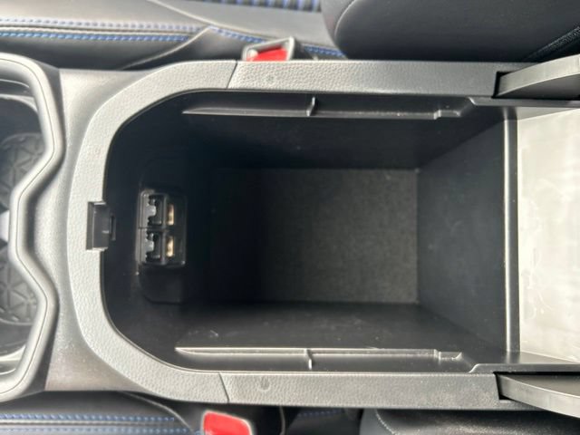 Used 2019 Toyota RAV4 XSE w/ XSE Weather Package AWD/4WD image 28