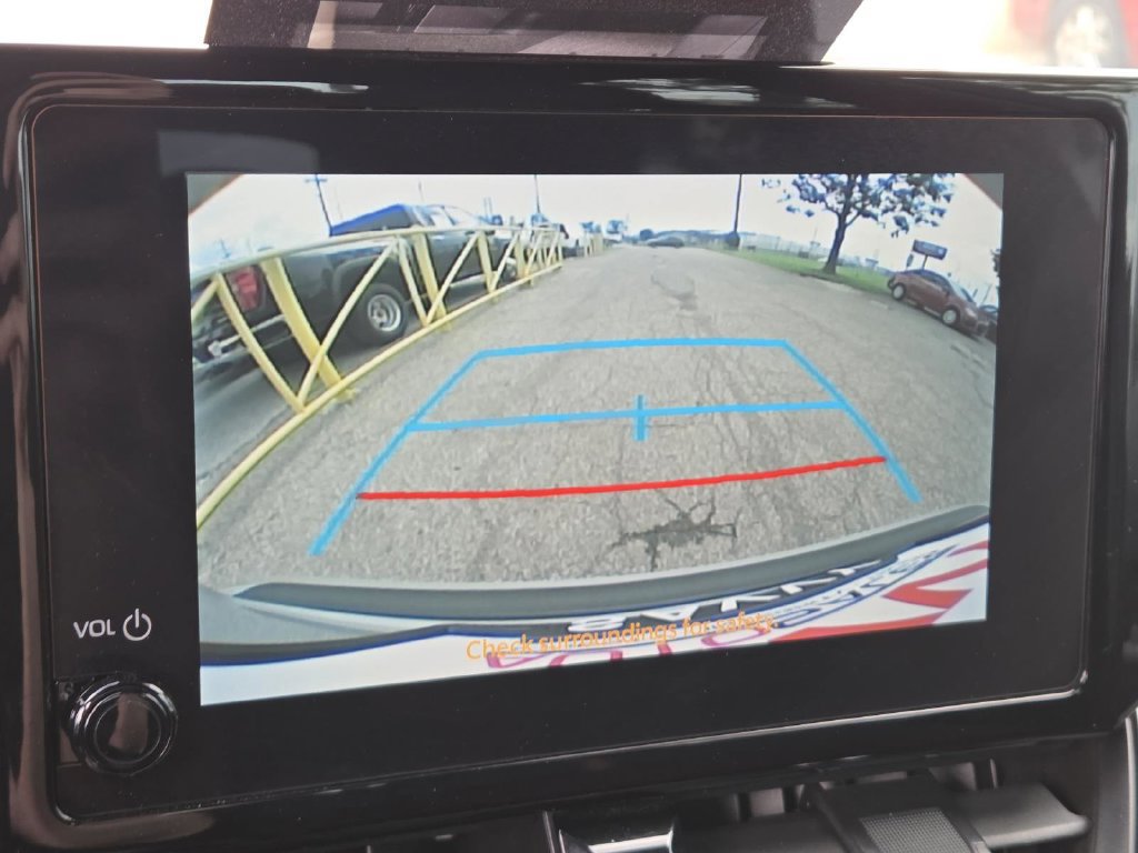 Used 2024 Toyota Corolla SE FWD image 6