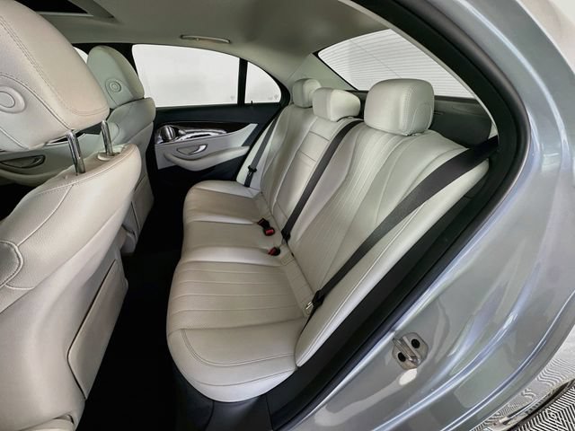 Certified 2022 Mercedes-Benz E 350 4MATIC Sedan image 25