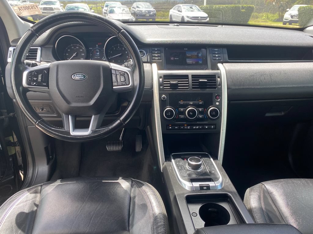 Used 2017 Land Rover Discovery Sport SE AWD/4WD image 11
