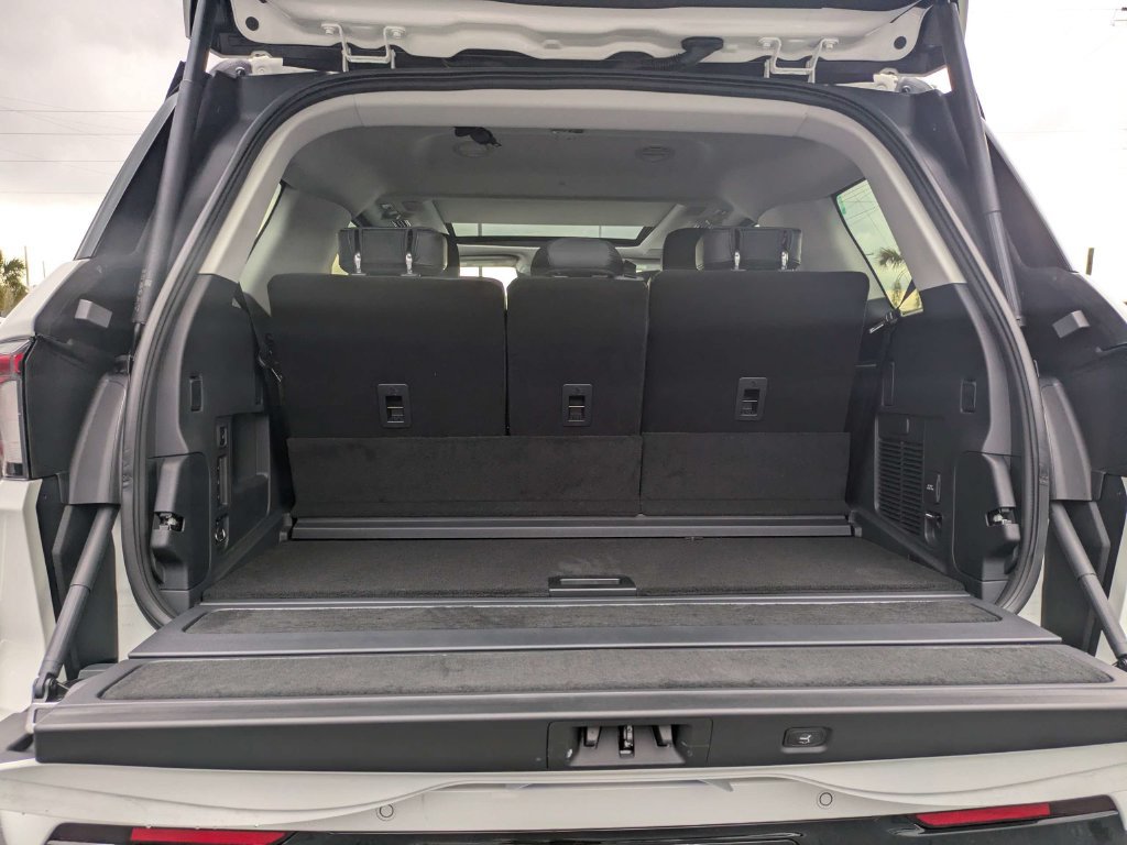 New 2027 Lincoln Navigator Reserve AWD/4WD image 13