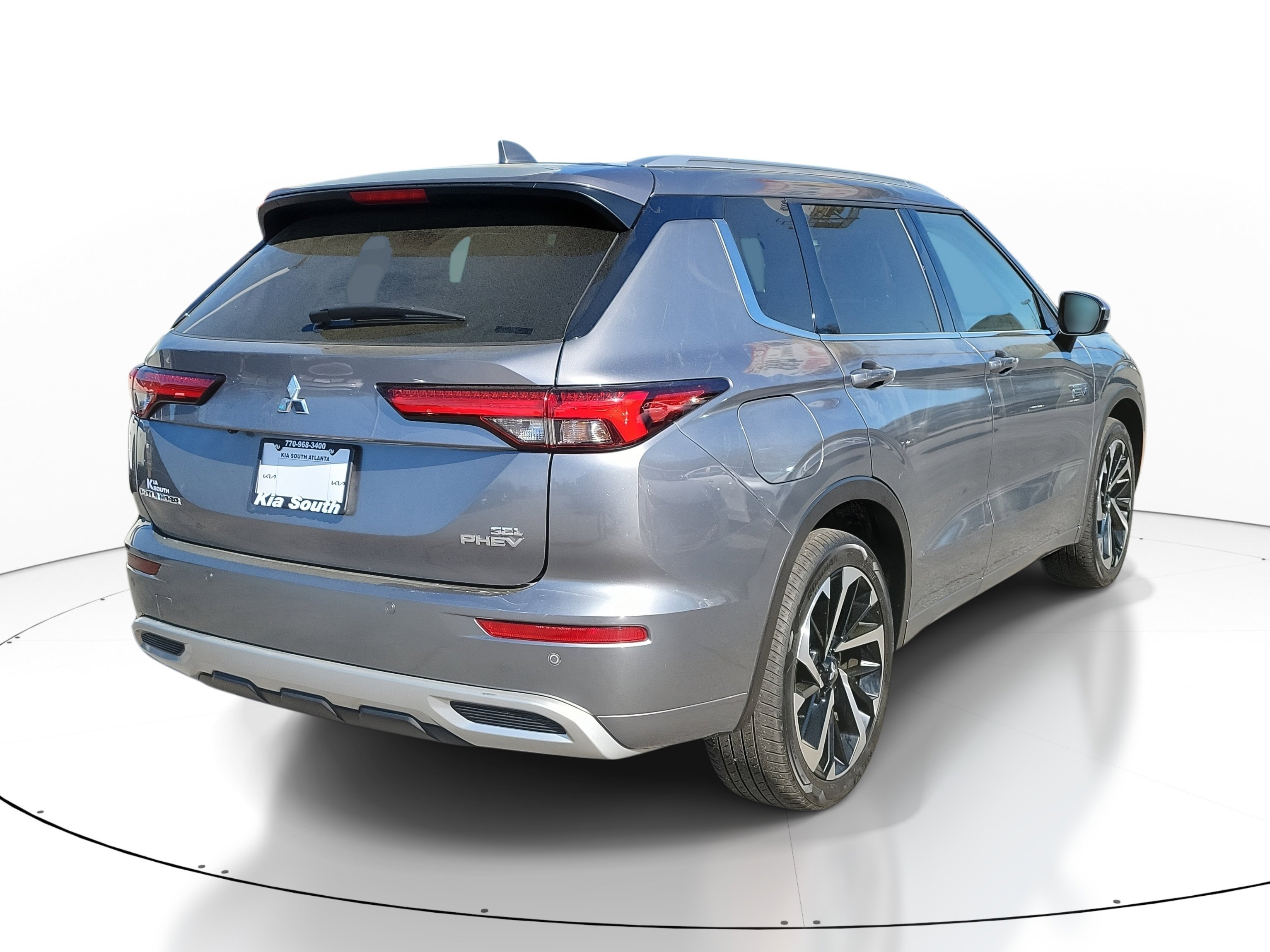 Used 2023 Mitsubishi Outlander SEL image 6