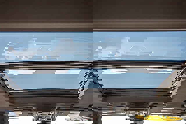 Used 2023 Chevrolet Suburban Z71 w/ Z71 Off-Road Package image 13