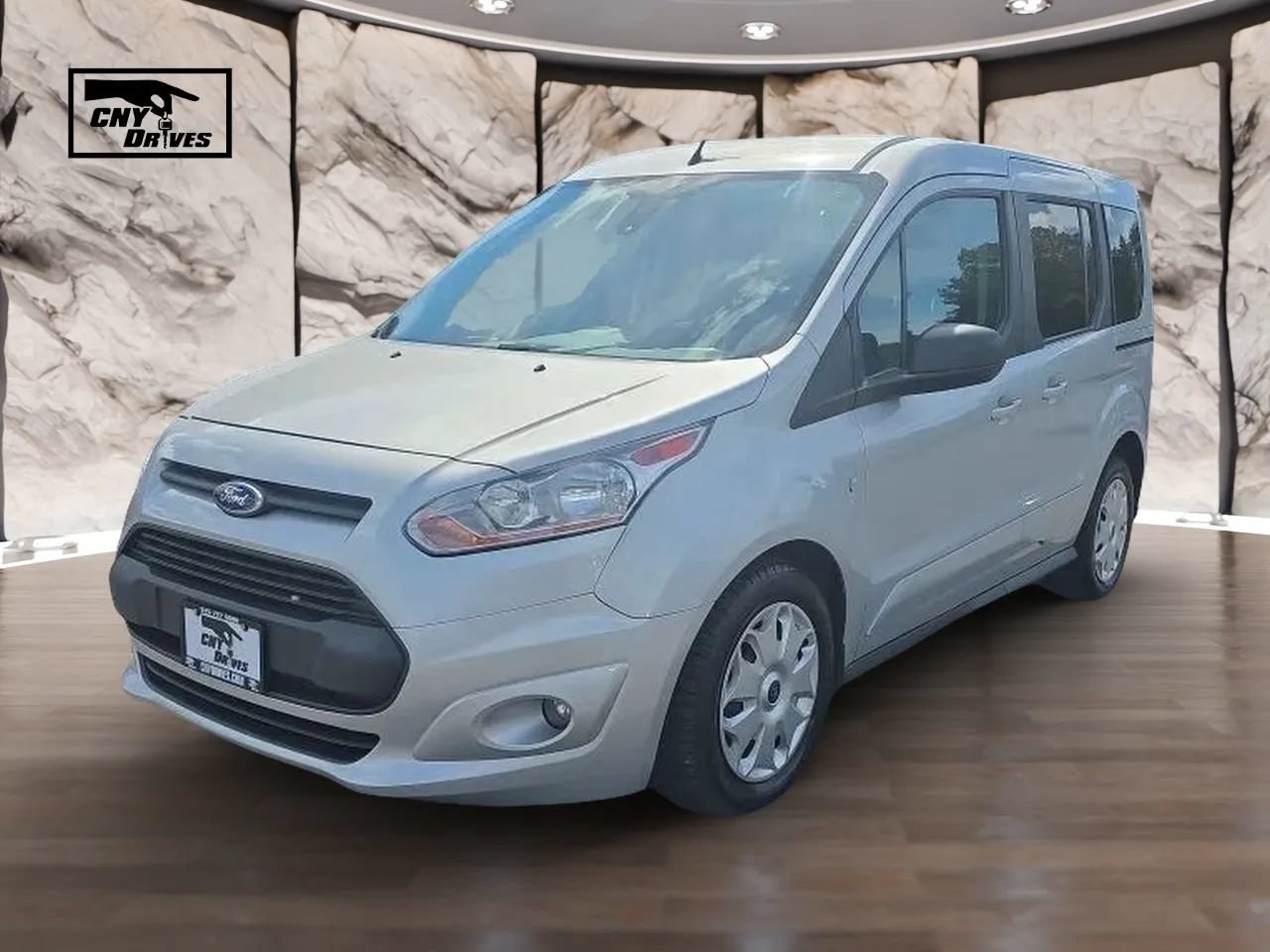 Used 2016 Ford Transit Connect XLT FWD image 1