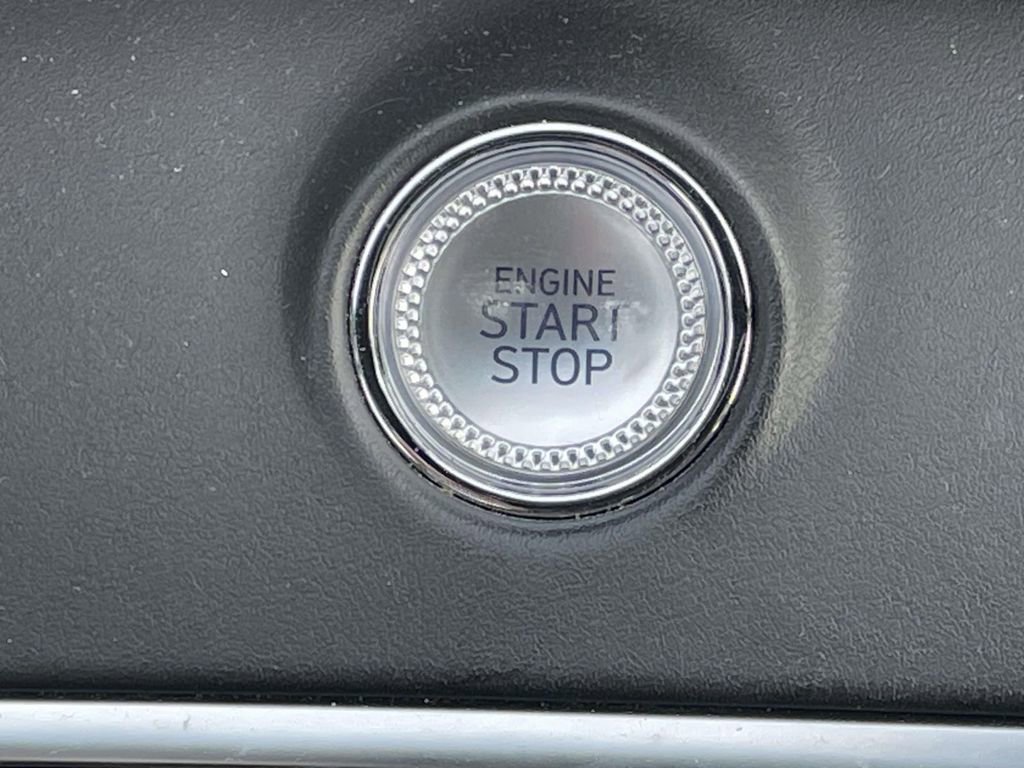 Used 2025 Genesis GV70 3.5T Sport w/ Sport Advanced Package image 37