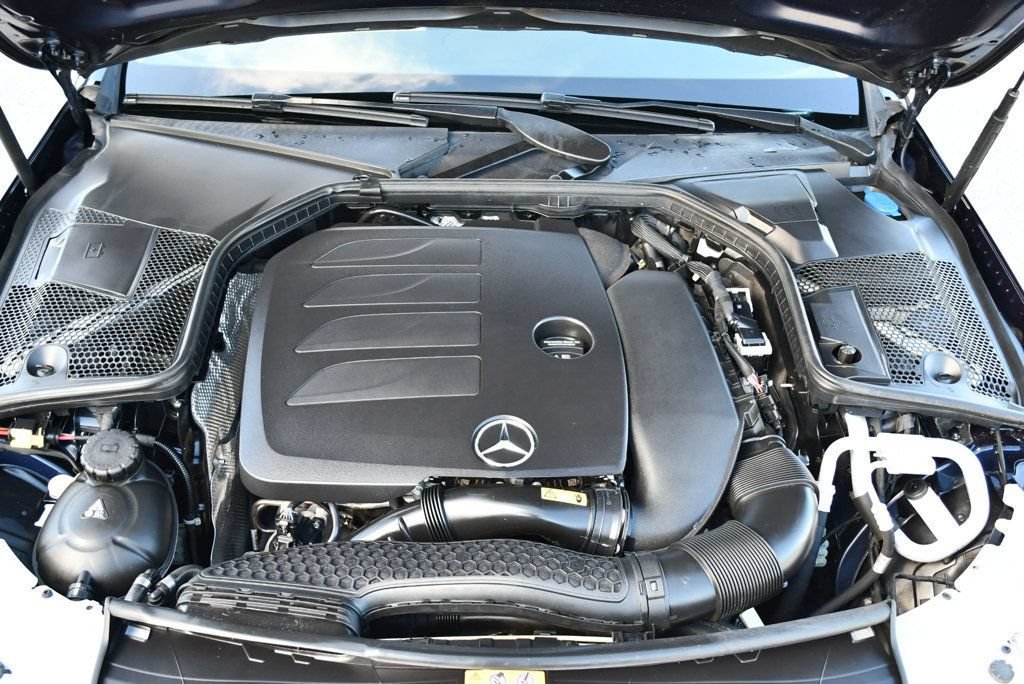Used 2019 Mercedes-Benz C 300 4MATIC Sedan image 70