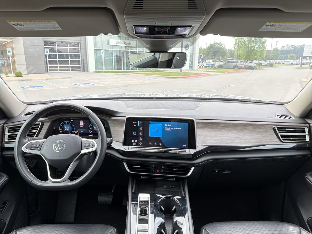 Used 2024 Volkswagen Atlas SEL AWD/4WD image 21