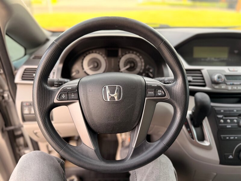 Used 2011 Honda Odyssey EX image 47