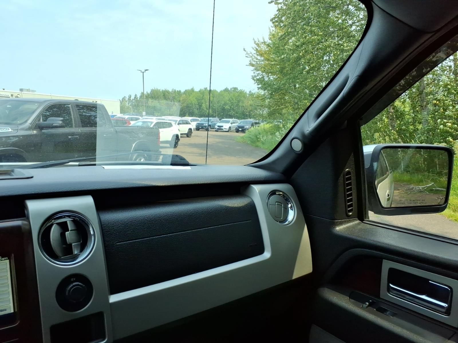 Used 2012 Ford F150 Lariat w/ Lariat Chrome Pkg AWD/4WD image 23