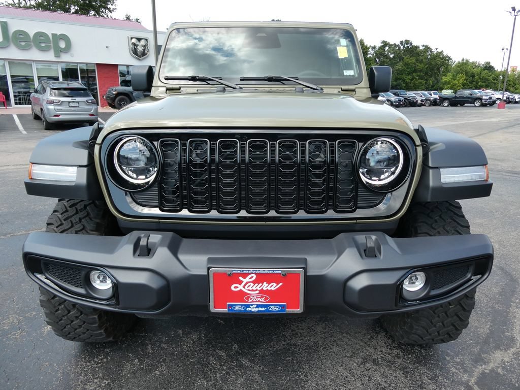 Used 2025 Jeep Wrangler Unlimited Sport AWD/4WD image 9