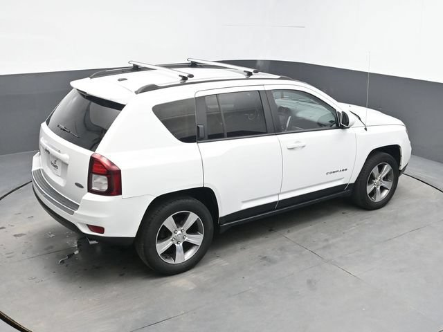 Used 2017 Jeep Compass High Altitude AWD/4WD image 27