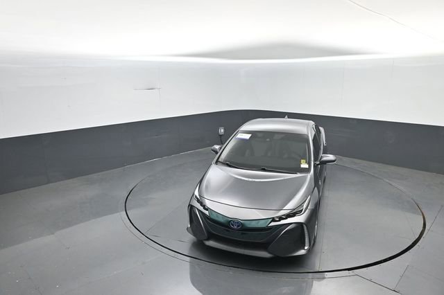 Used 2018 Toyota Prius Prime Premium FWD image 26