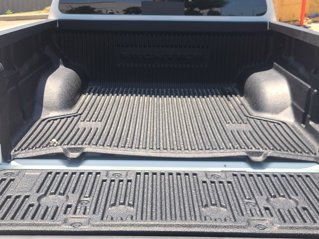 New 2026 Nissan Frontier PRO-4X w/ Tow Package AWD/4WD image 8
