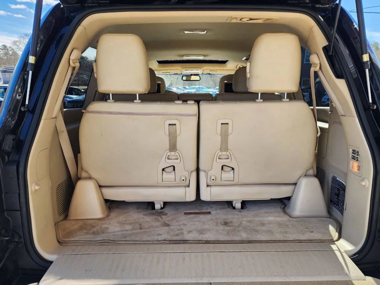 Used 2013 Lexus LX 570 LX 570 Sport Utility 4D w/ Luxury Pkg w/Pre-crash image 13