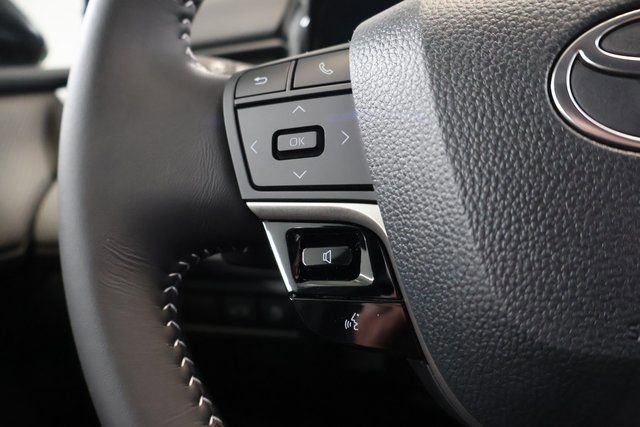 New 2026 Toyota Camry SE image 16