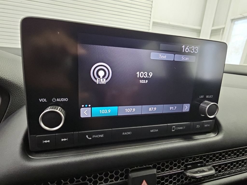 Used 2023 Honda HR-V Sport image 14