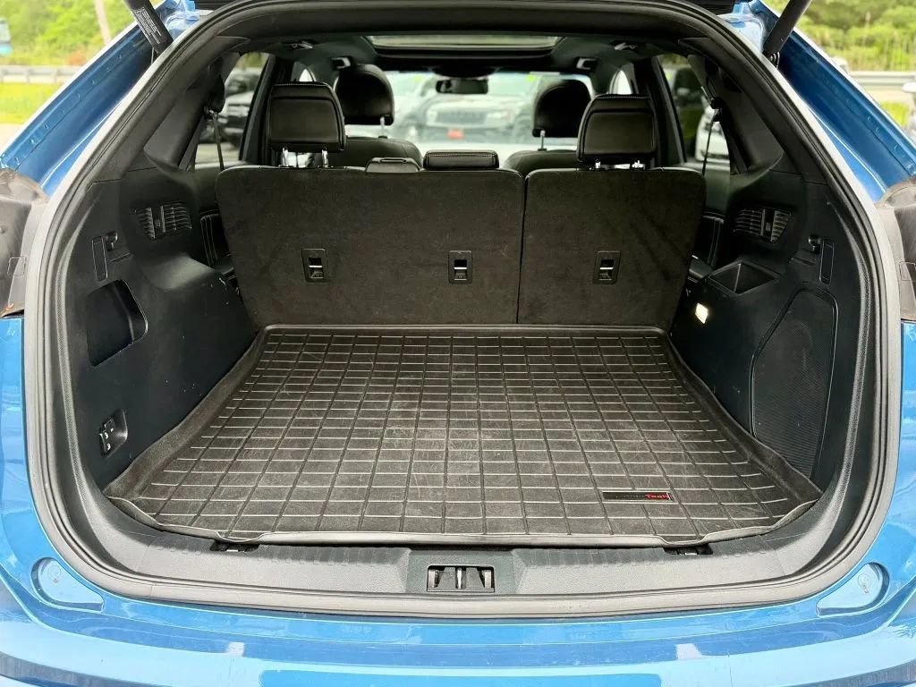 Used 2019 Ford Edge ST w/ Equipment Group 401A AWD/4WD image 15