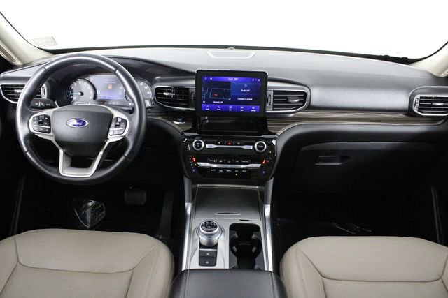 Used 2022 Ford Explorer Limited w/ Equipment Group 301A image 33