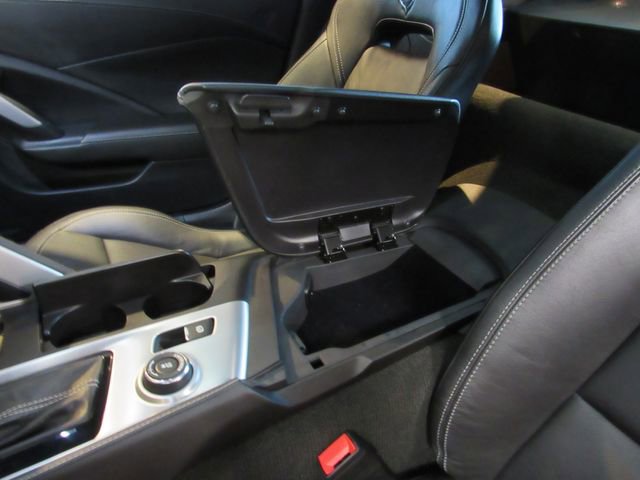 Used 2016 Chevrolet Corvette Stingray Coupe w/ 2LT Preferred Equipment Group image 24