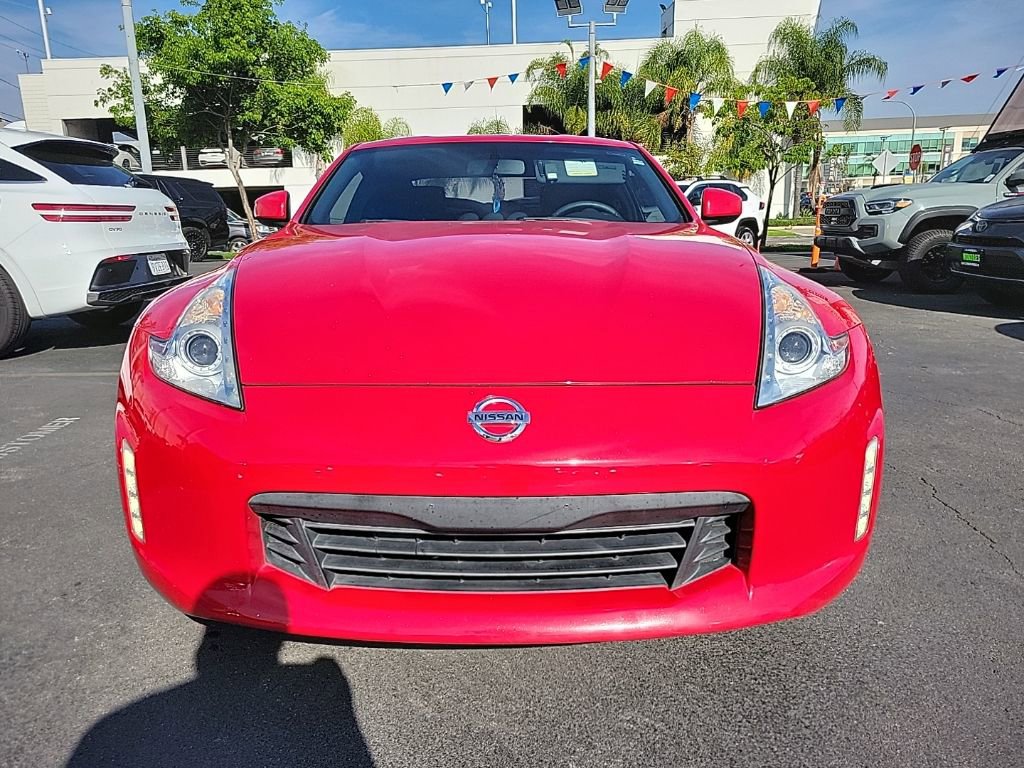 Used 2016 Nissan 370Z Coupe image 3