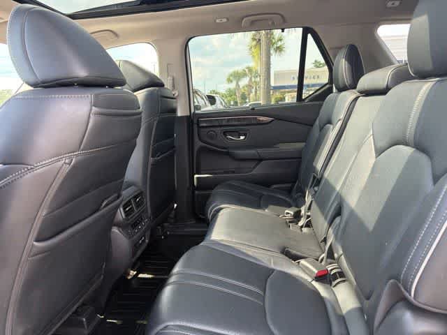 Used 2023 Honda Pilot Elite image 25