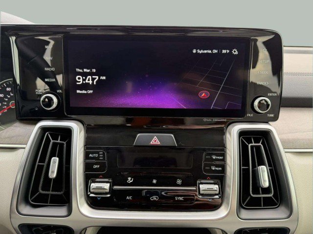 Used 2023 Kia Sorento X-Line EX image 14