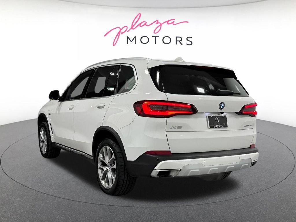 Certified 2023 BMW X5 xDrive45e w/ Climate Comfort Package AWD/4WD image 7